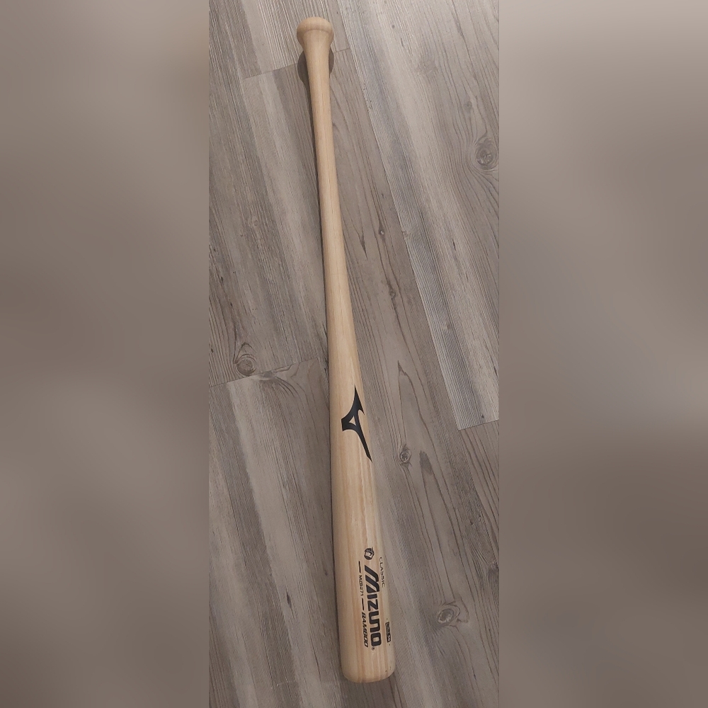 Mizuno Natural Wood Baseball Bat with Black Logo - Picture 2 of 7